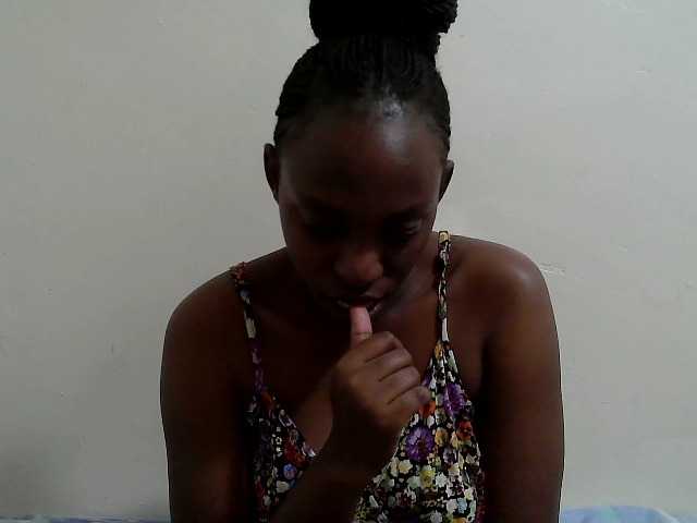 Anitah1 live cam on BongaCams