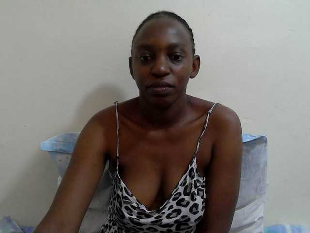 Anitah1 live cam on BongaCams