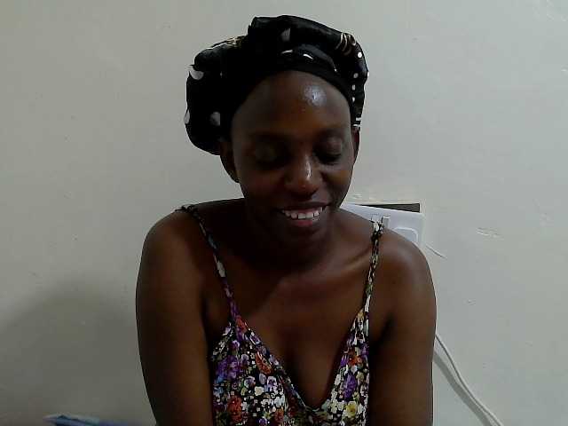 Anitah1 live cam on BongaCams