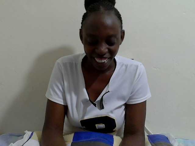 Anitah1 live cam on BongaCams