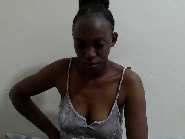 Anitah1 live cam on BongaCams