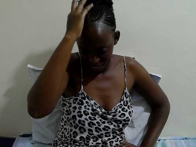 Anitah1 live cam on BongaCams