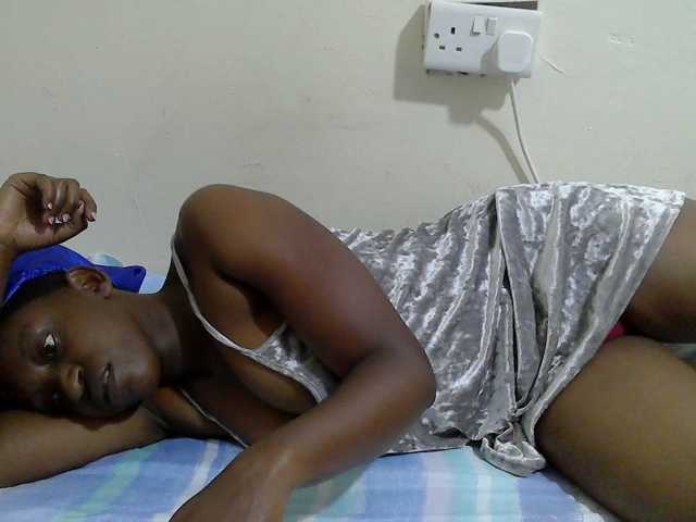 Anitah1 live cam on BongaCams