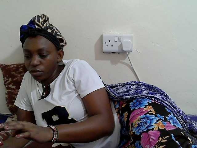 Anitah1 live cam on BongaCams