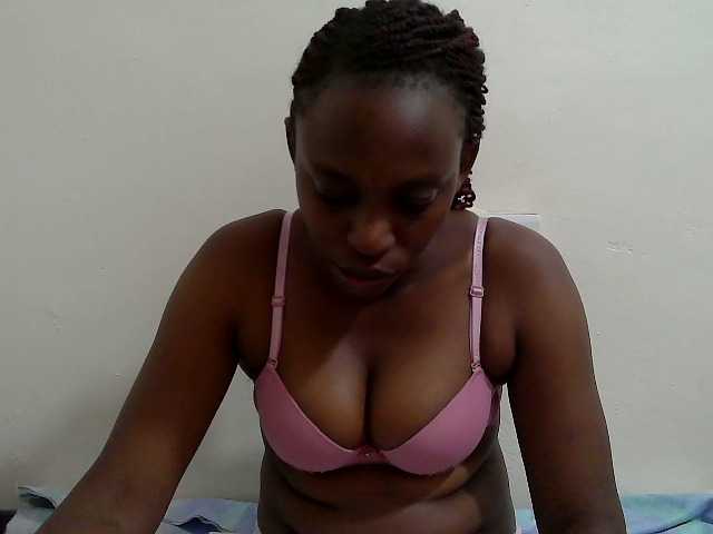 Anitah1 live cam on BongaCams