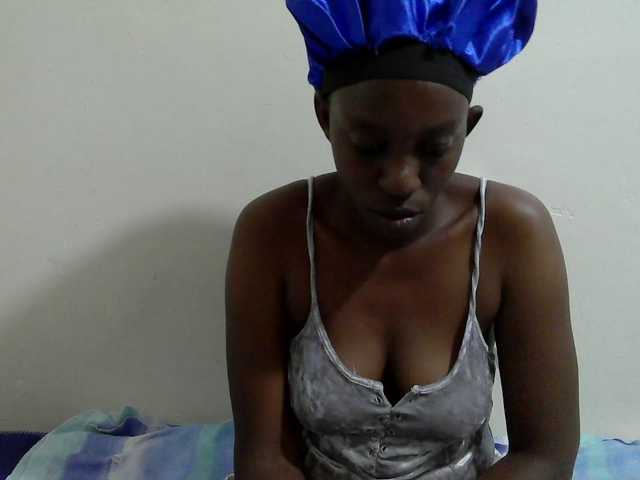Anitah1 live cam on BongaCams