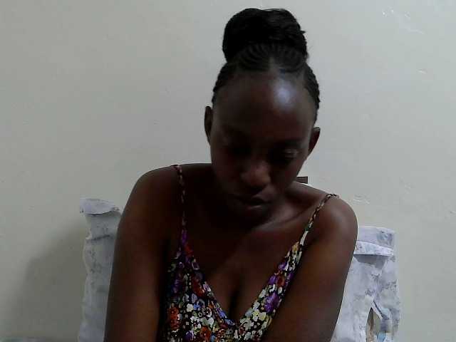 Anitah1 live cam on BongaCams