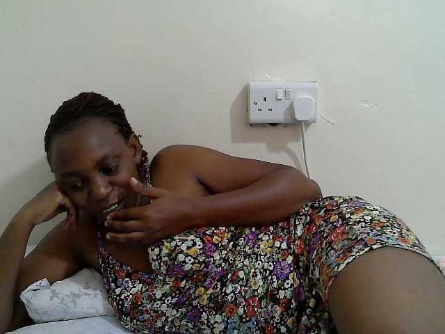 Anitah1 live cam on BongaCams