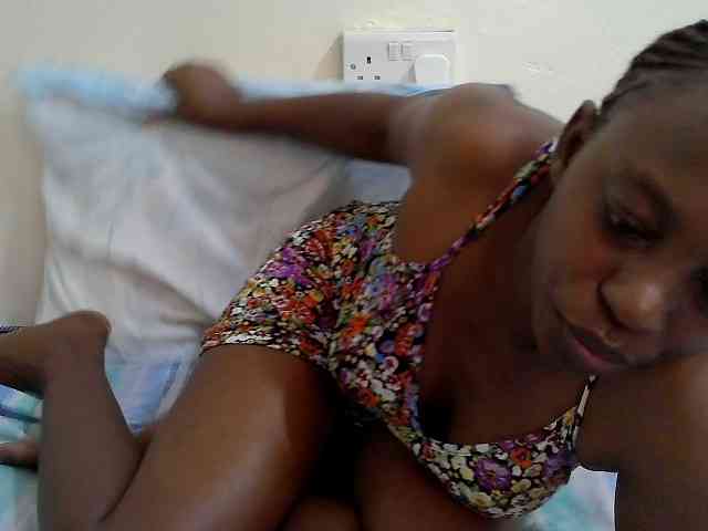 Anitah1 webcam