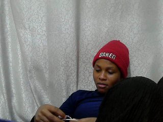 Caroldoly's Live Webcam