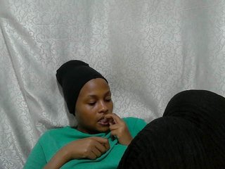 Caroldoly's Live Webcam