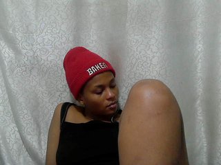 Caroldoly's Live Webcam