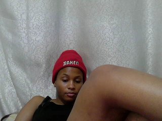 Caroldoly's Live Webcam