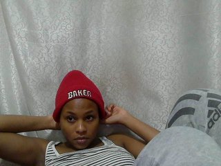Caroldoly's Live Webcam