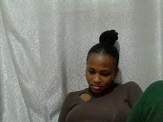 Caroldoly's Live Webcam