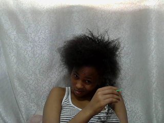 Caroldoly's Live Webcam