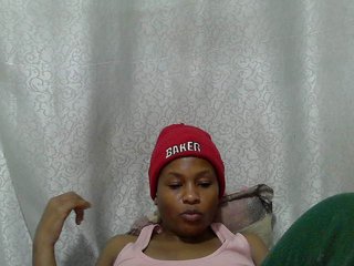 Caroldoly's Live Webcam
