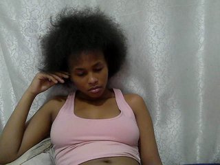 Caroldoly's Live Webcam