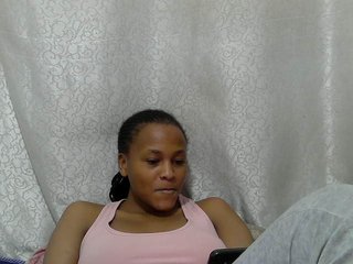 Caroldoly's Live Webcam