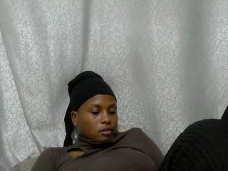 Caroldoly's Live Webcam