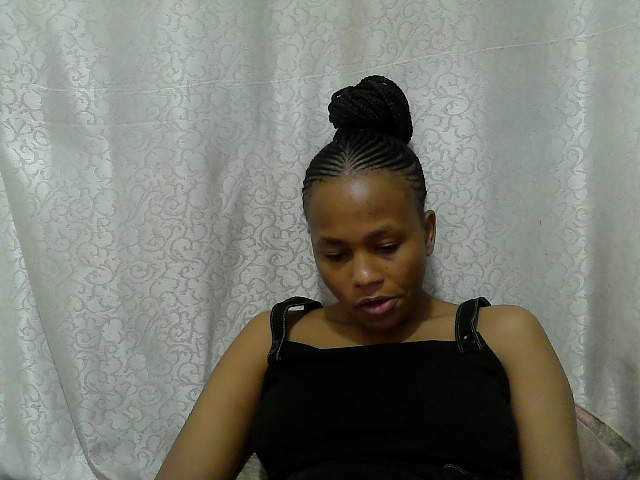 Caroldoly live webcam show