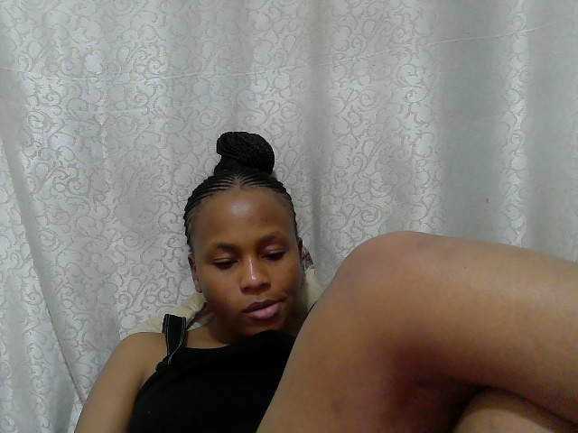 Caroldoly live webcam show