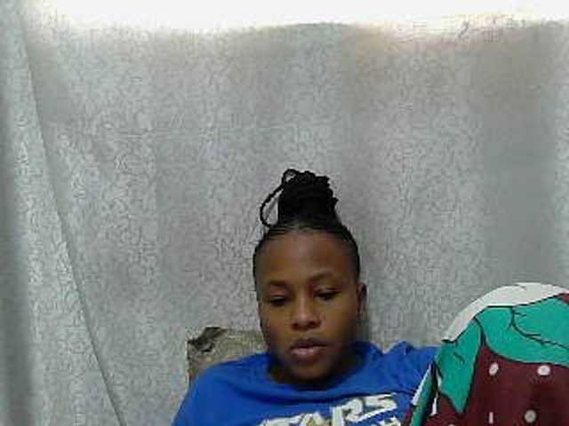 Caroldoly live webcam show