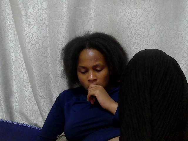 Caroldoly live cam on BongaCams