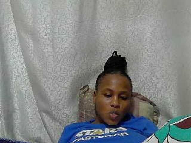 Caroldoly live webcam show
