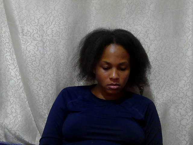 Caroldoly live cam on BongaCams
