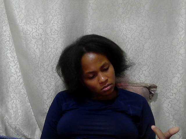 Caroldoly live cam on BongaCams