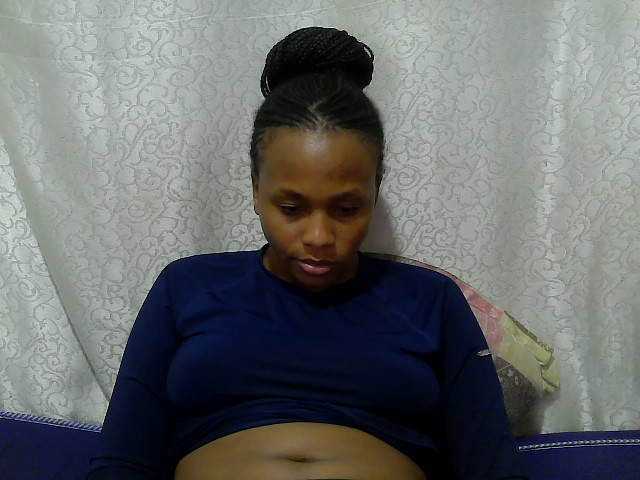 Caroldoly live cam on BongaCams