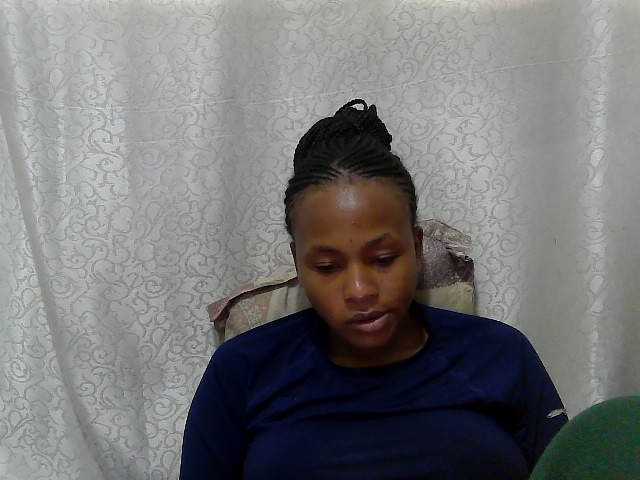 Caroldoly live cam on BongaCams