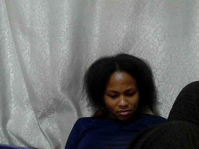 Caroldoly live cam on BongaCams