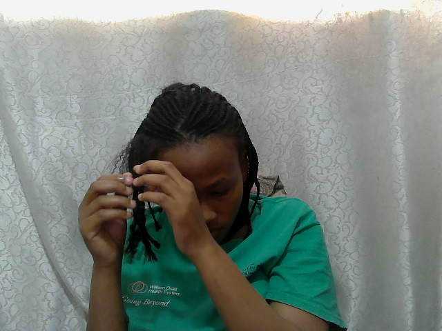 Caroldoly live cam on BongaCams