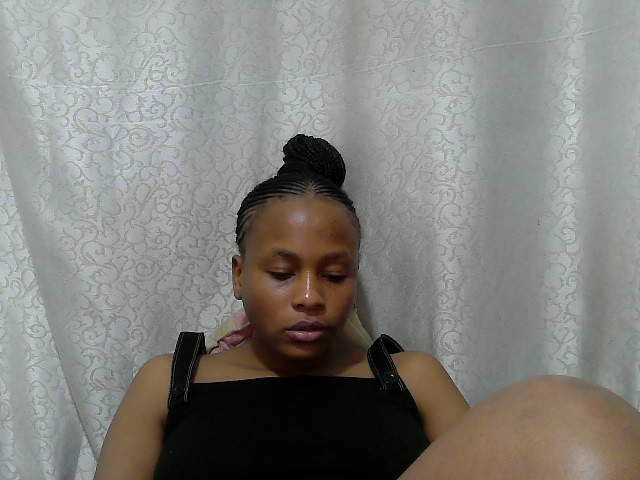 Caroldoly live webcam show