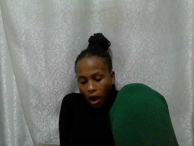 Caroldoly live cam on BongaCams