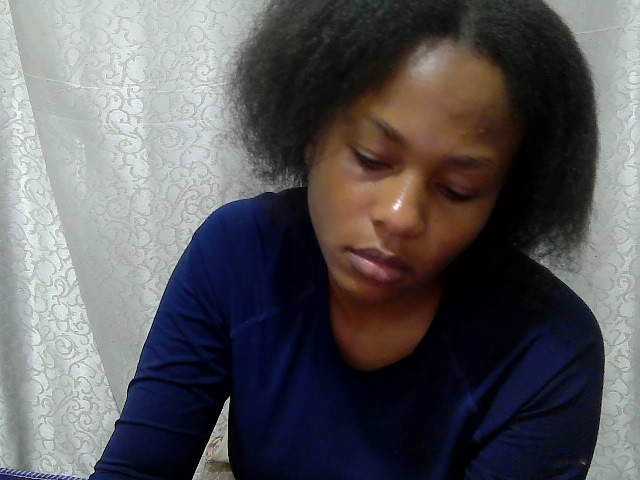 Caroldoly live cam on BongaCams