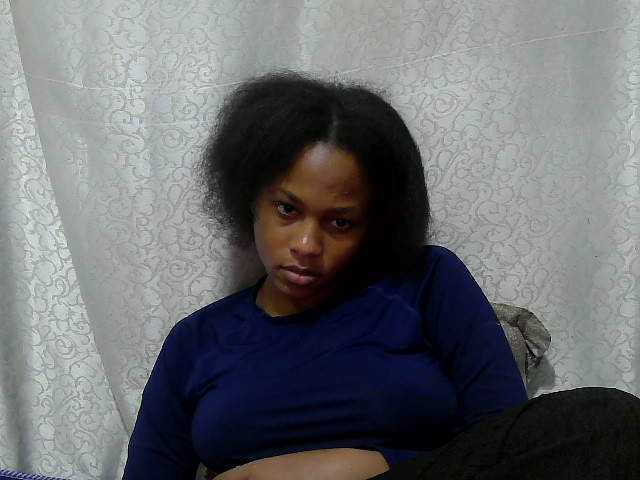 Caroldoly live cam on BongaCams