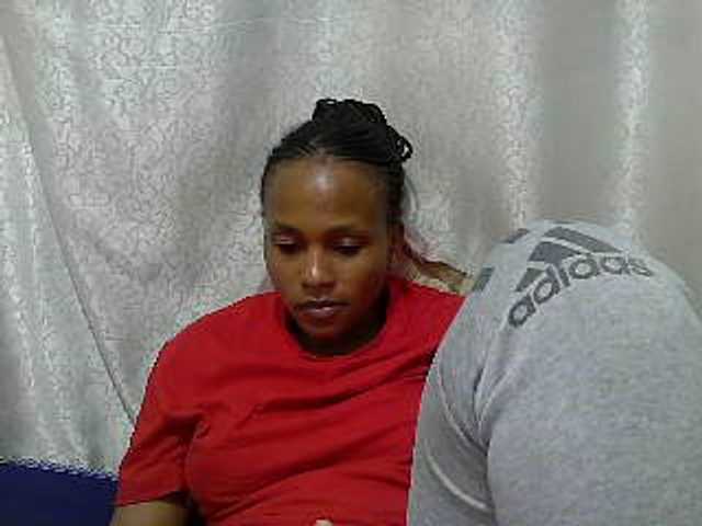 Caroldoly live cam on BongaCams