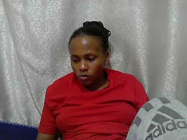 Caroldoly live cam on BongaCams