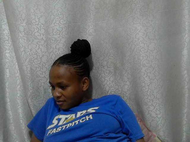 Caroldoly live webcam show