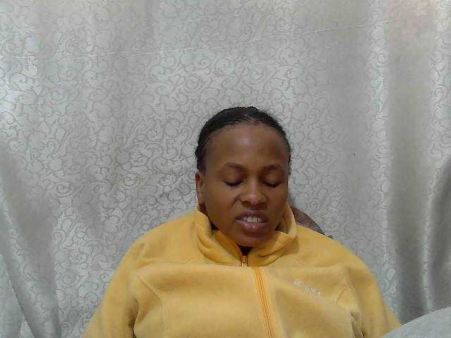 Caroldoly live cam on BongaCams