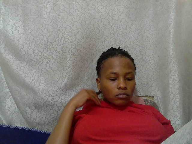 Caroldoly live cam on BongaCams