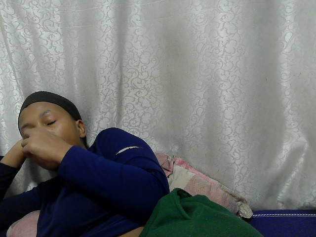 Caroldoly live cam on BongaCams