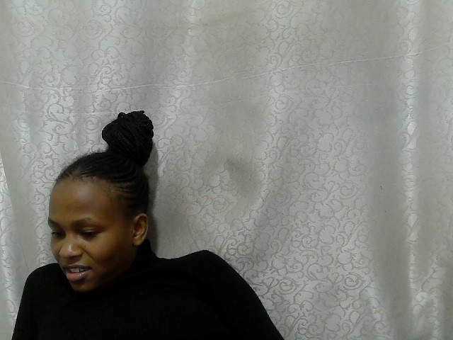 Caroldoly live cam on BongaCams