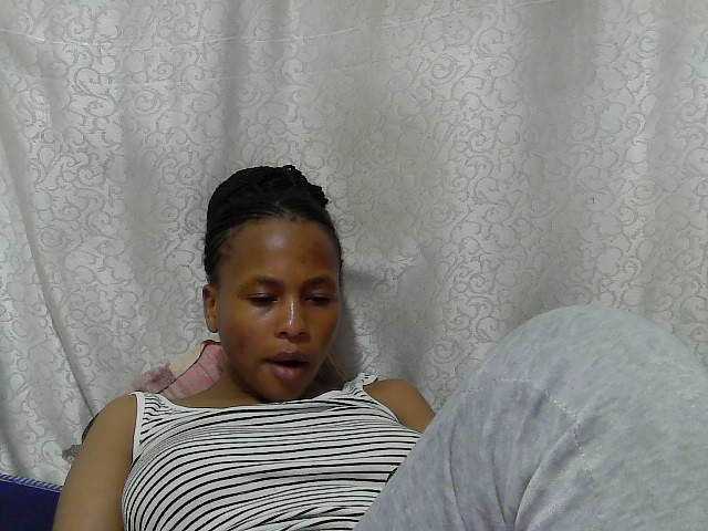 Caroldoly live cam on UnifiedCams