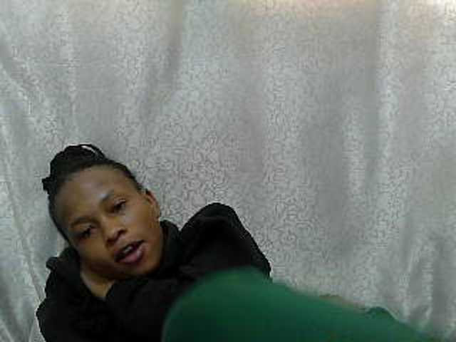Caroldoly live cam on BongaCams