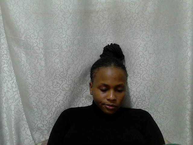 Caroldoly live cam on BongaCams