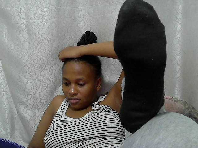 Caroldoly live cam on BongaCams